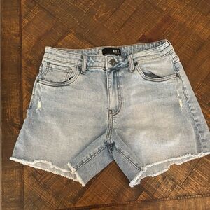 EUC Kut from the Kloth Jane Fray Hem Shorts